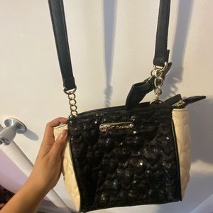 Betsy Johnson white and black crossbody